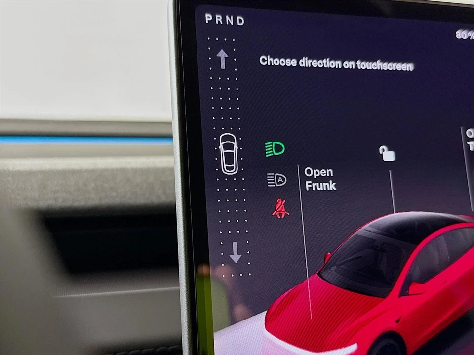 2026 Tesla Model Y - Image 15 of 21
