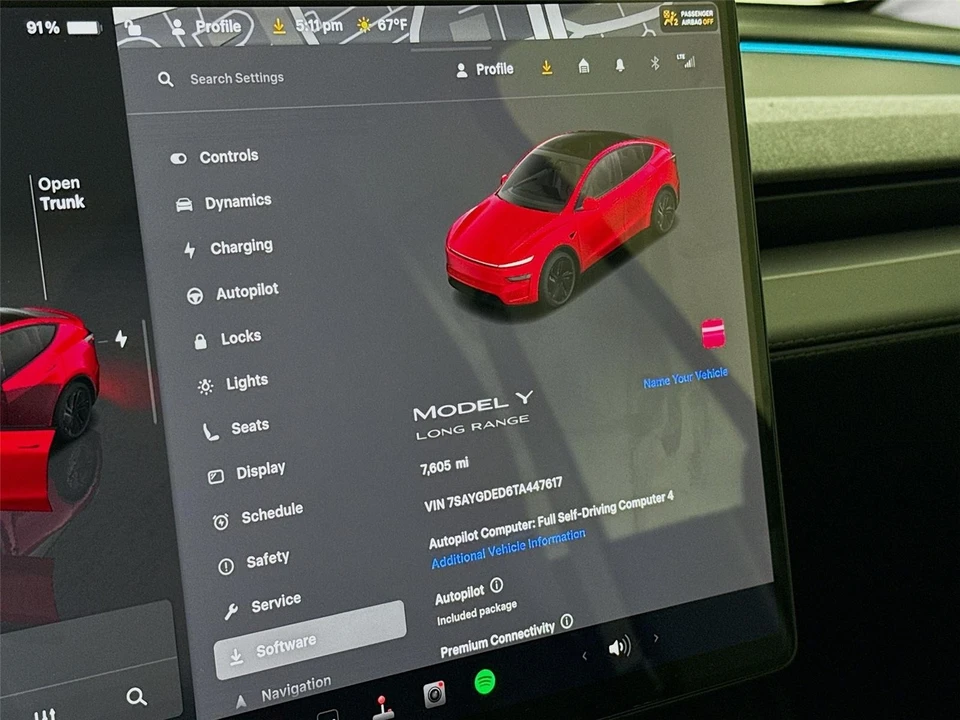 2026 Tesla Model Y - Image 11 of 15