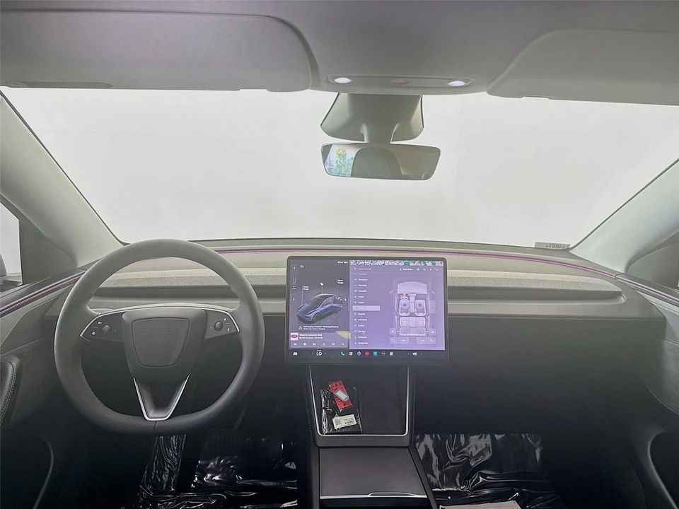 2026 Tesla Model Y - Image 16 of 21