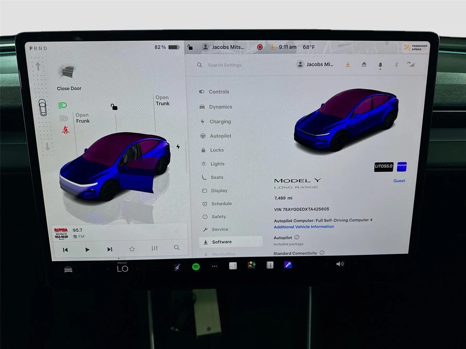 2026 Tesla Model Y - Image 4 of 21