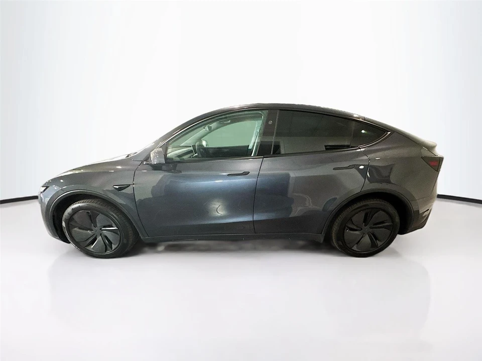 2026 Tesla Model Y - Image 2 of 14