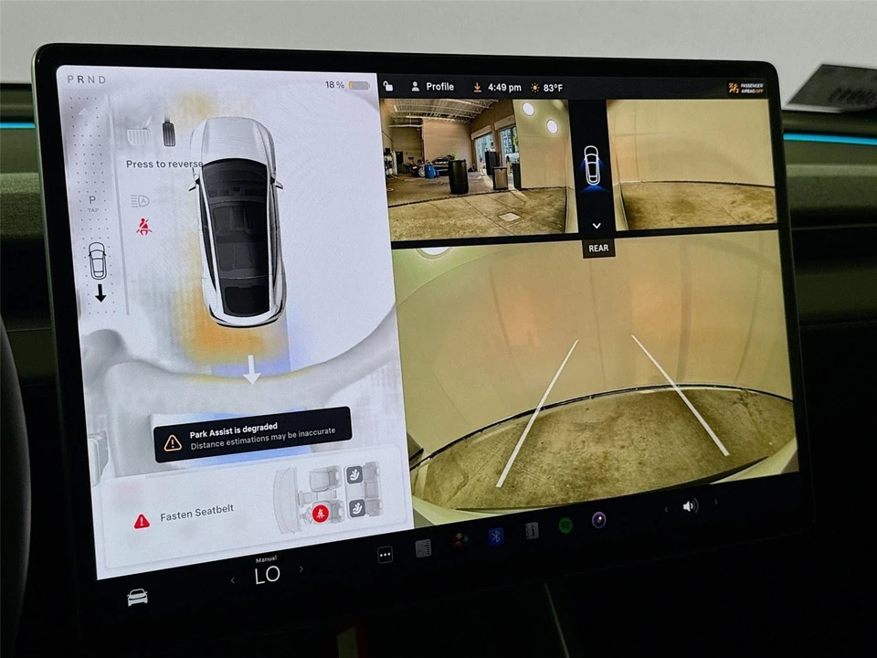 2026 Tesla Model Y - Image 9 of 21