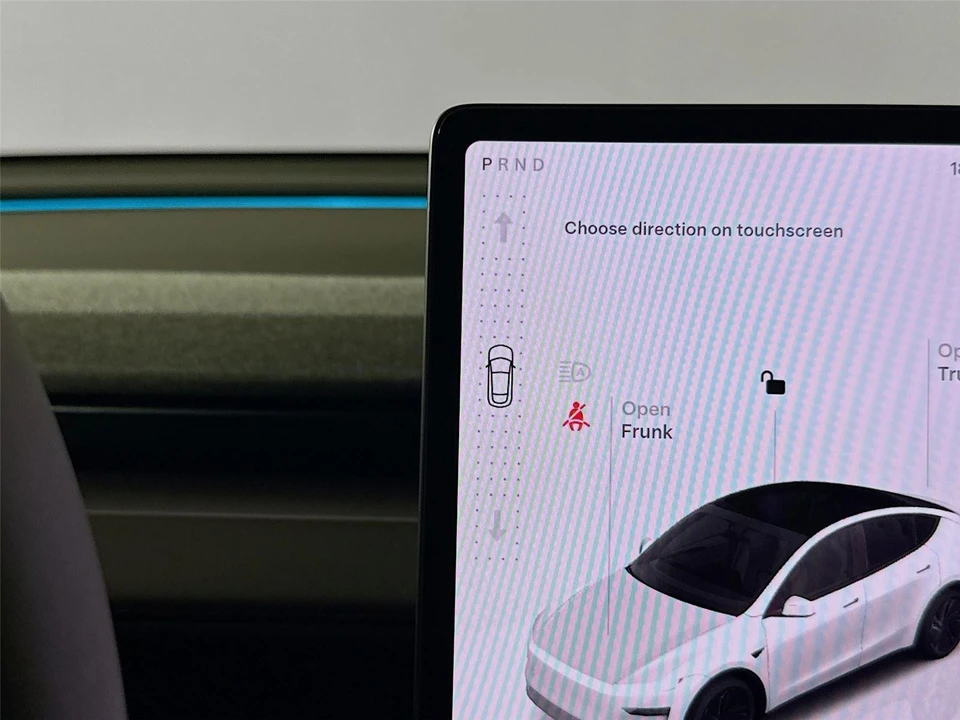 2026 Tesla Model Y - Image 12 of 21