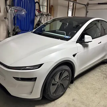 2026 Tesla Model Y Premium Long Range