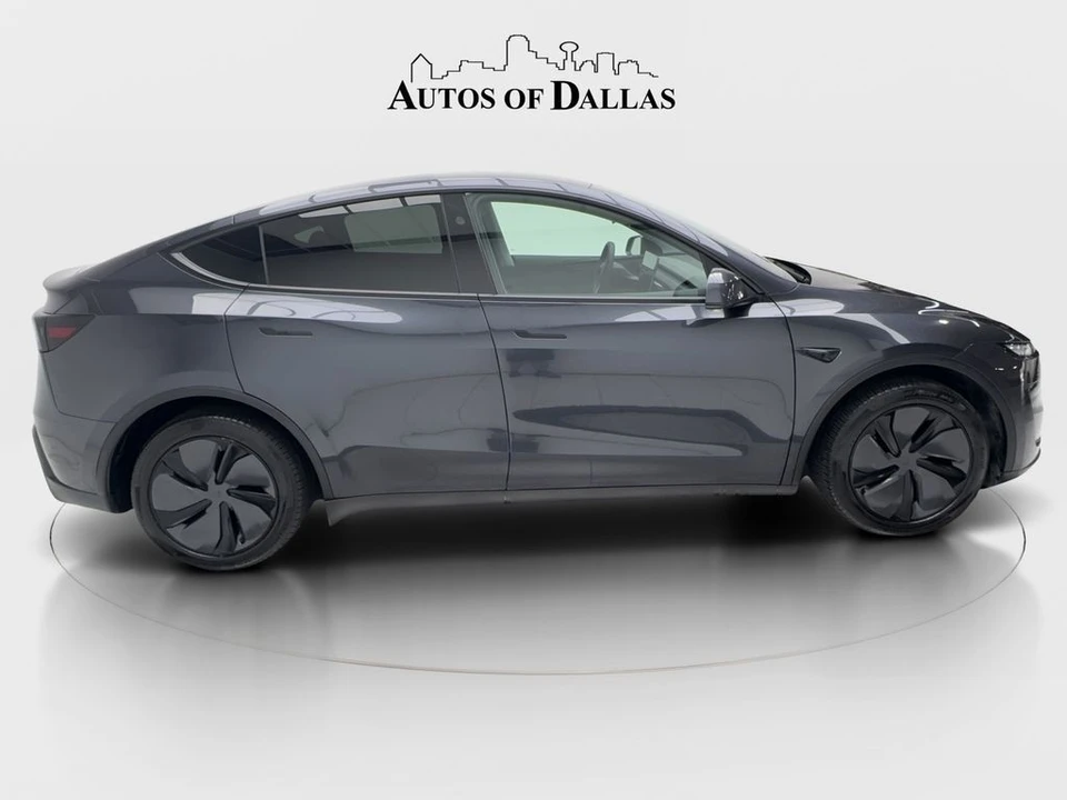2026 Tesla Model Y - Image 6 of 12