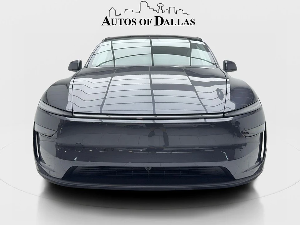 2026 Tesla Model Y - Image 4 of 12