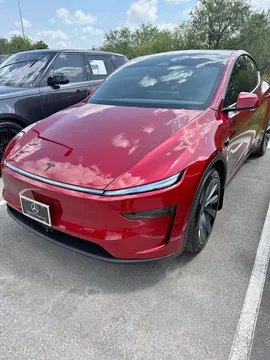 2026 Tesla Model Y Standard Range Sport Utility 4D