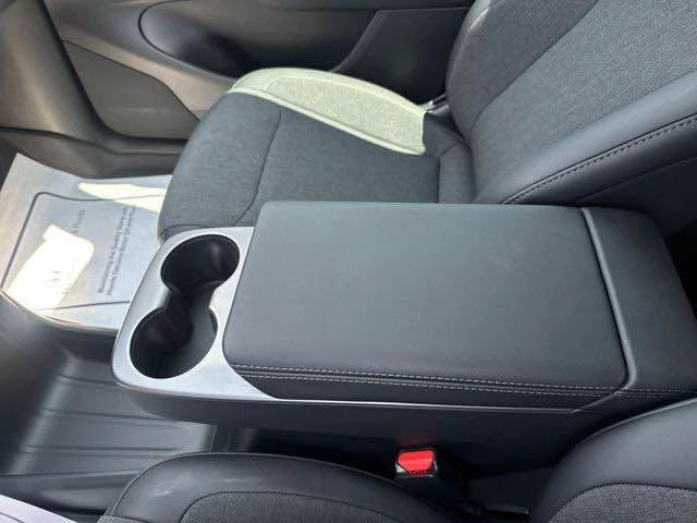 2026 Tesla Model Y - Image 6 of 20