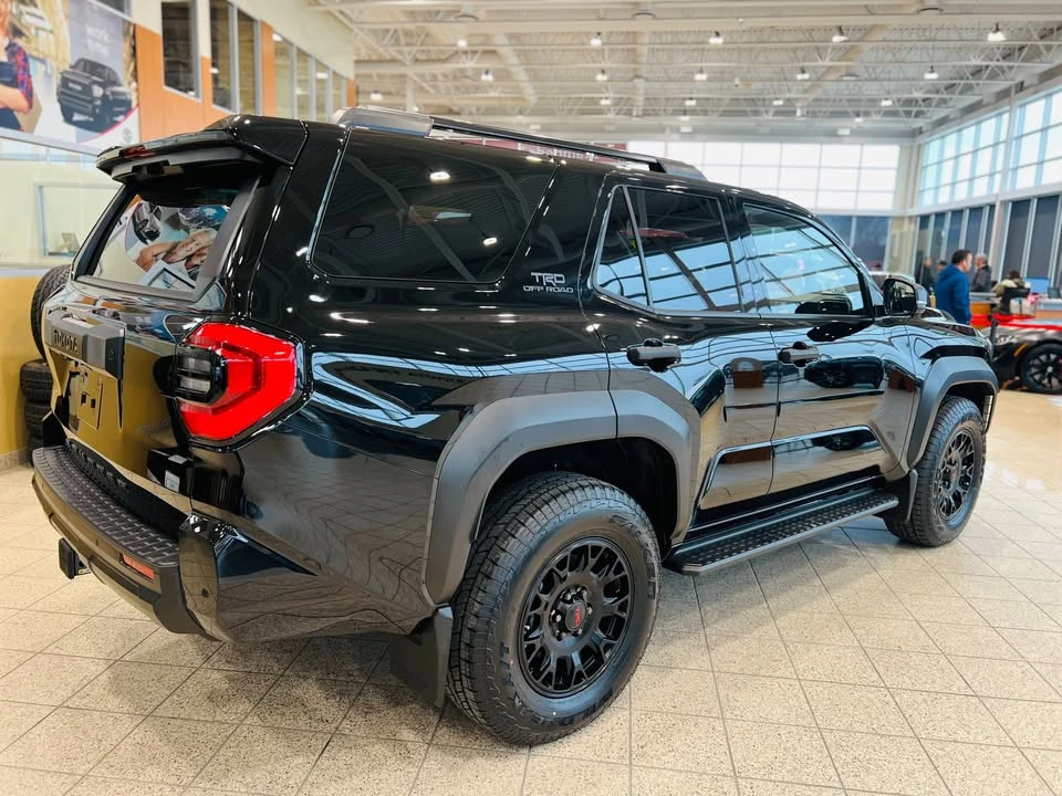 2026 Toyota 4Runner 6th Gen - Image 6 of 9