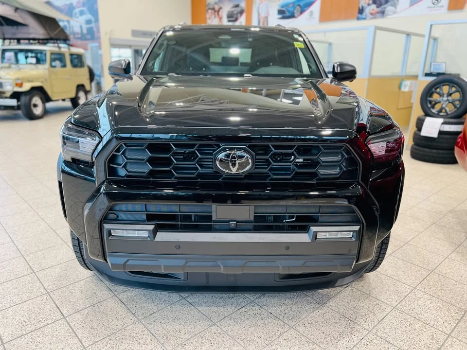 2026 Toyota 4Runner 6th Gen - Image 3 of 9