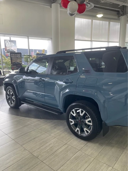 2026 Toyota 4Runner 6th Gen - Image 3 of 9