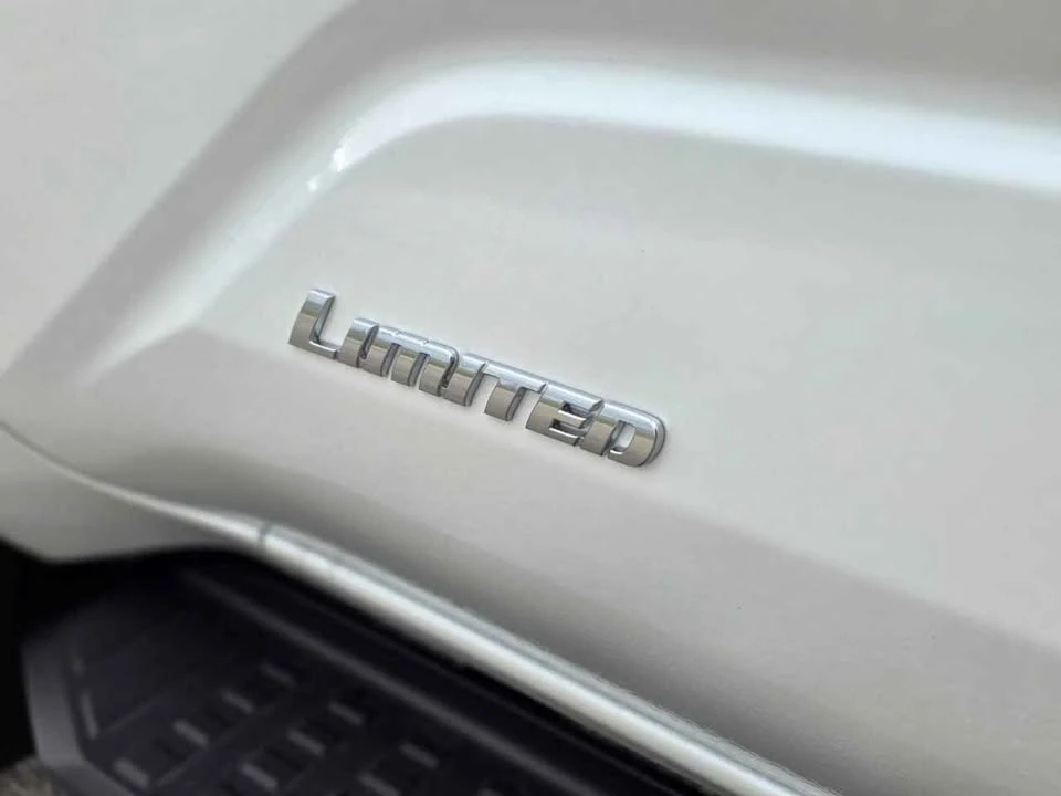 2026 Toyota 4Runner 6th Gen - Image 6 of 10