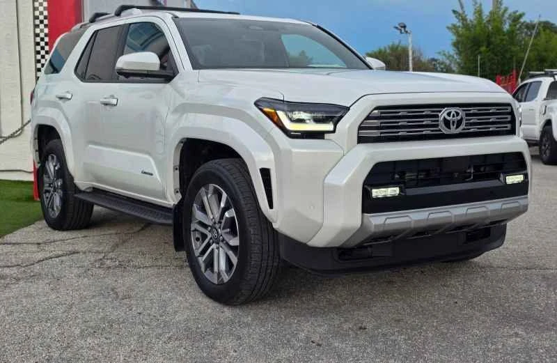 2026 Toyota 4Runner 6th Gen - Image 2 of 10