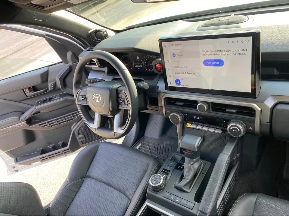 2026 Toyota 4Runner 6th Gen - Image 4 of 9