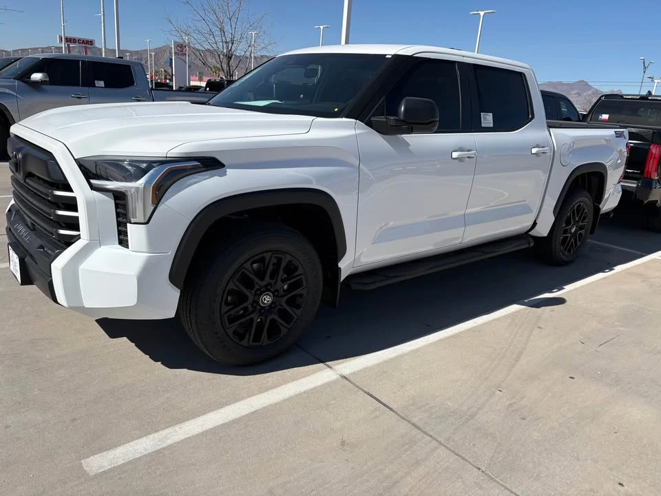 2026 Toyota 4Runner 6th Gen - Image 7 of 9