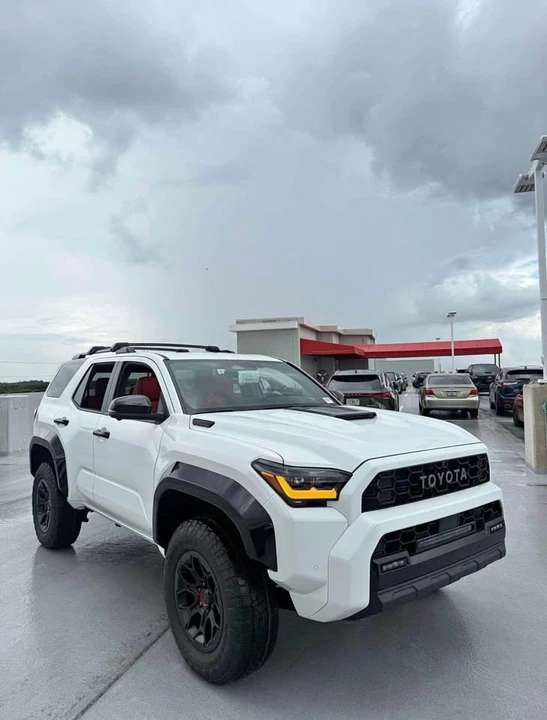 2026 Toyota 4Runner 6th Gen - Image 7 of 9