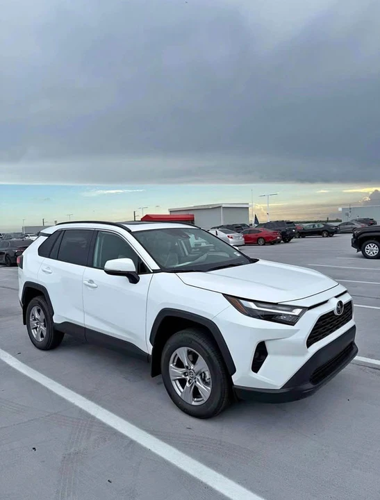 2026 Toyota 4Runner 6th Gen - Image 3 of 9