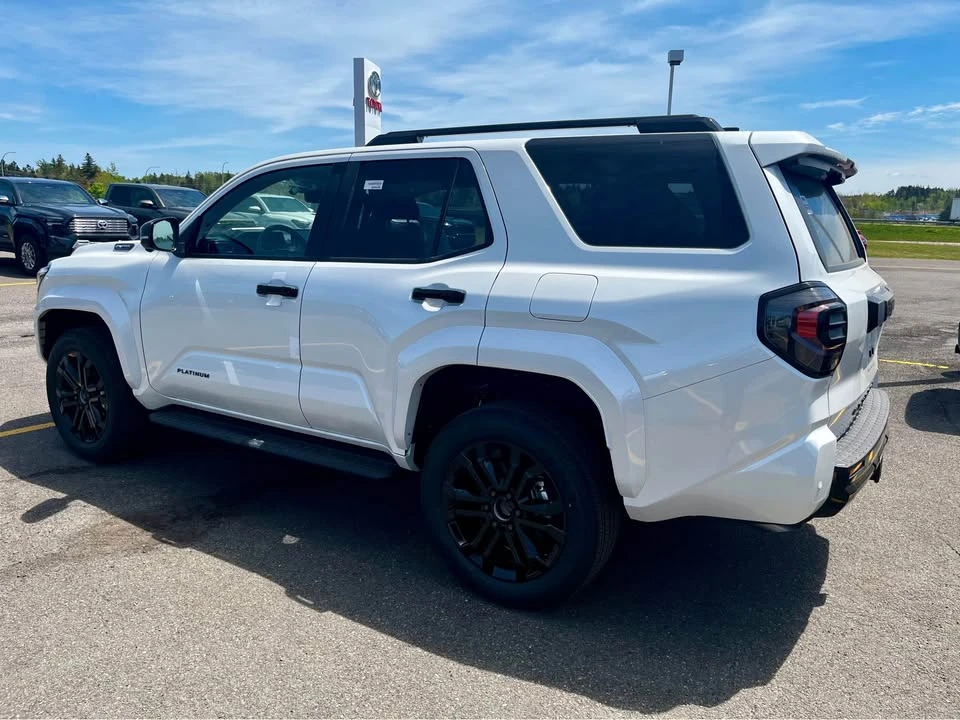 2026 Toyota 4Runner 6th Gen - Image 9 of 15