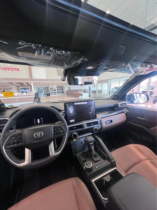 2026 Toyota 4Runner 6th Gen - Image 11 of 11