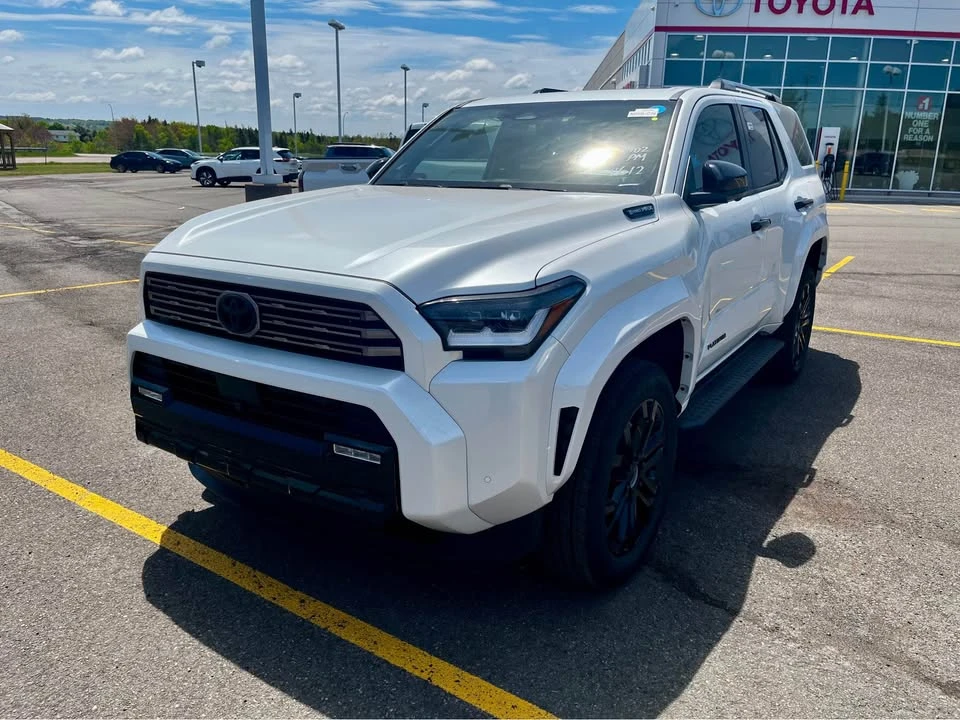 2026 Toyota 4Runner 6th Gen - Image 2 of 15
