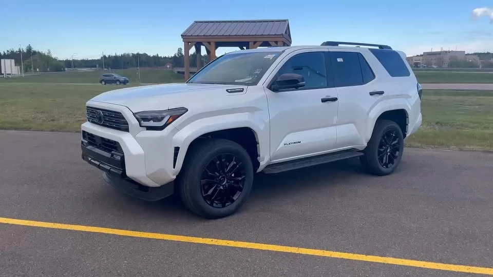 2026 Toyota 4Runner 6th Gen - Image 15 of 15