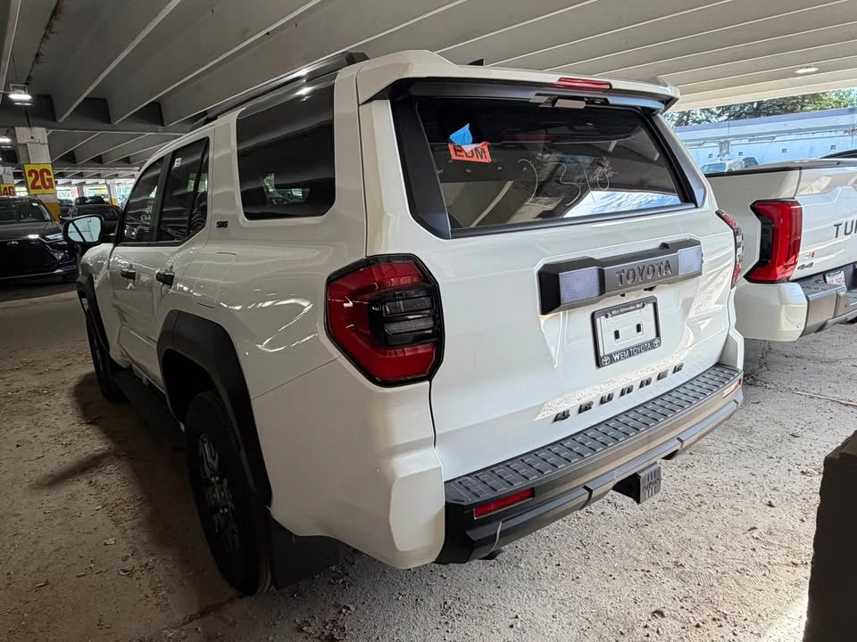 2026 Toyota 4Runner 6th Gen - Image 3 of 7
