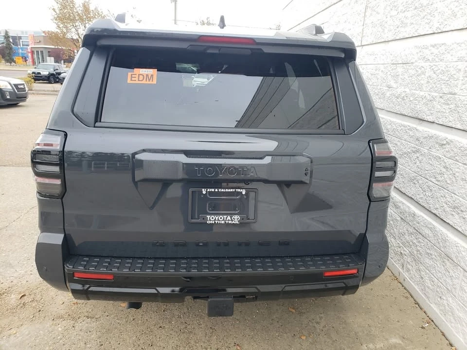 2026 Toyota 4Runner 6th Gen - Image 5 of 20