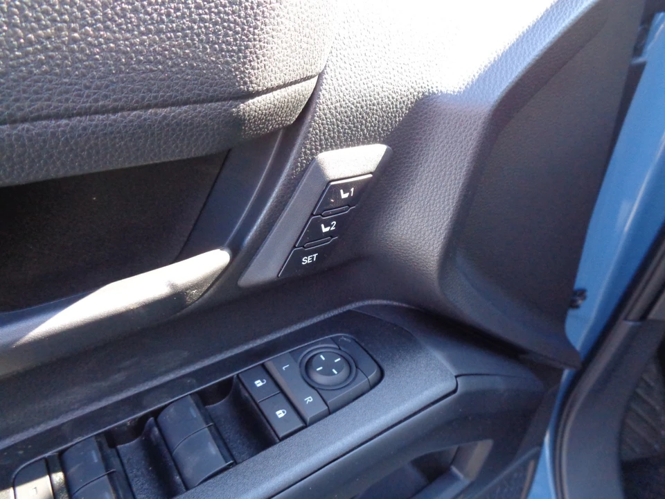 2026 Toyota 4Runner 6th Gen - Image 17 of 21