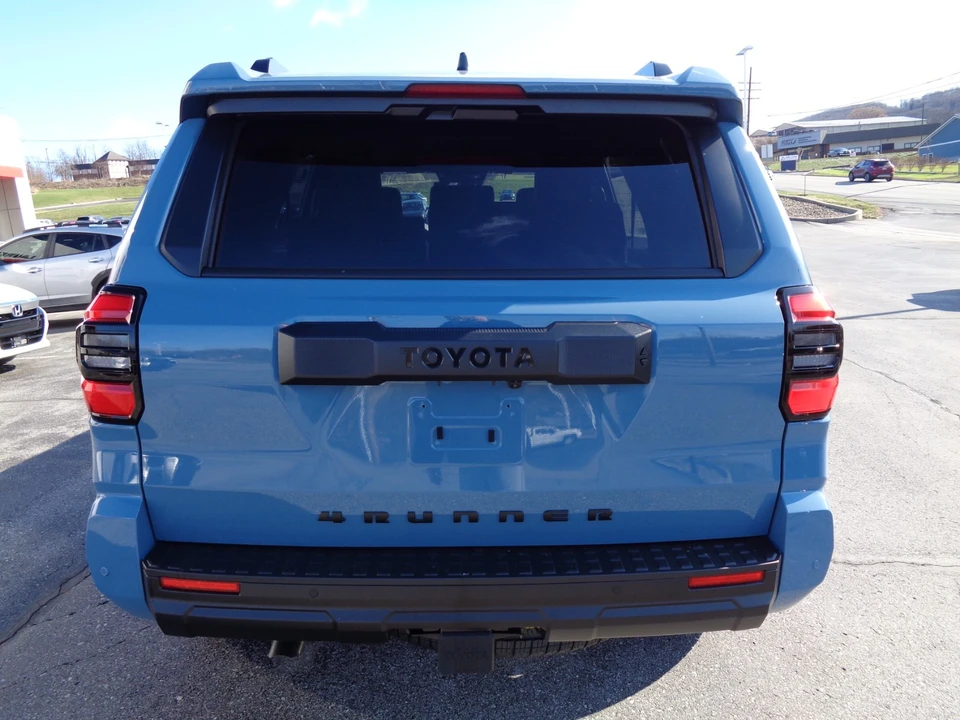 2026 Toyota 4Runner 6th Gen - Image 5 of 21