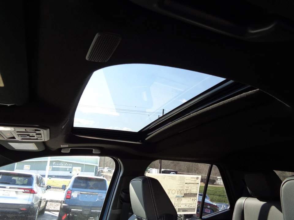 2026 Toyota 4Runner 6th Gen - Image 16 of 21