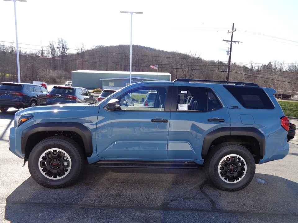 2026 Toyota 4Runner 6th Gen - Image 7 of 21