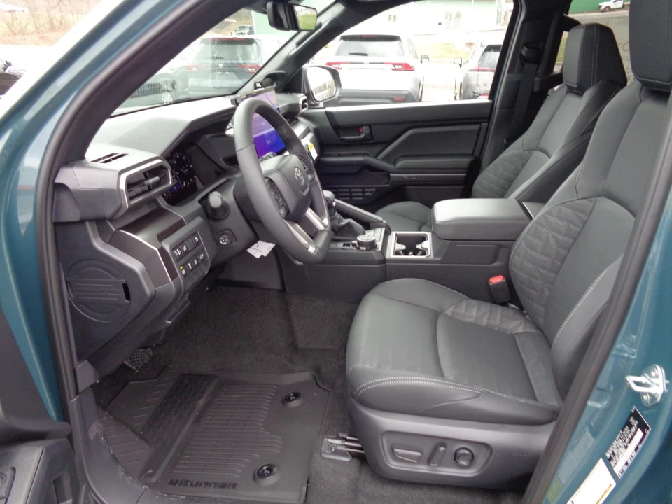 2026 Toyota 4Runner 6th Gen - Image 13 of 21