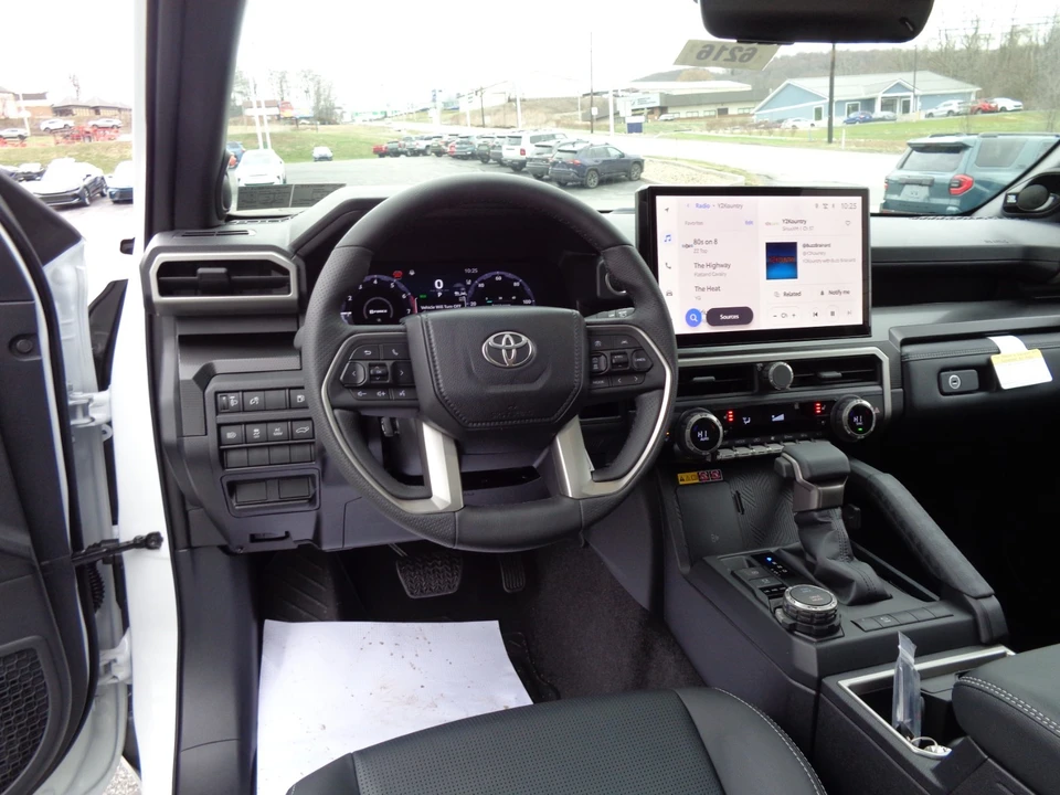2026 Toyota 4Runner 6th Gen - Image 17 of 21