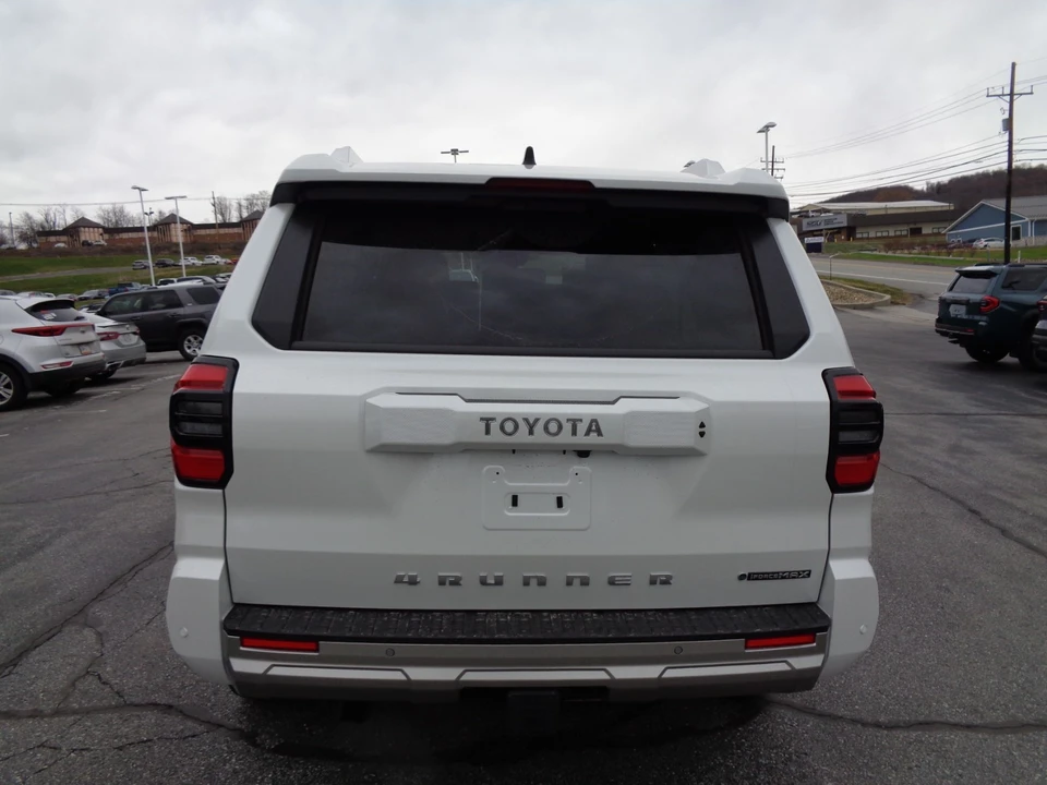 2026 Toyota 4Runner 6th Gen - Image 5 of 21