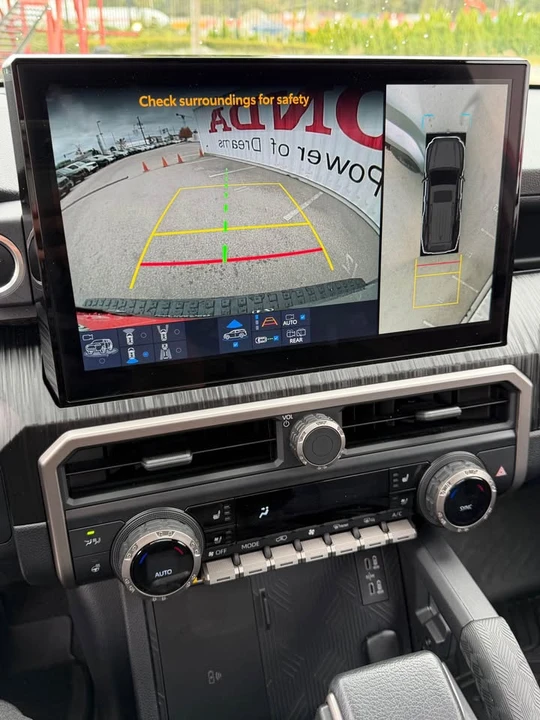 2026 Toyota 4Runner 6th Gen - Image 16 of 20