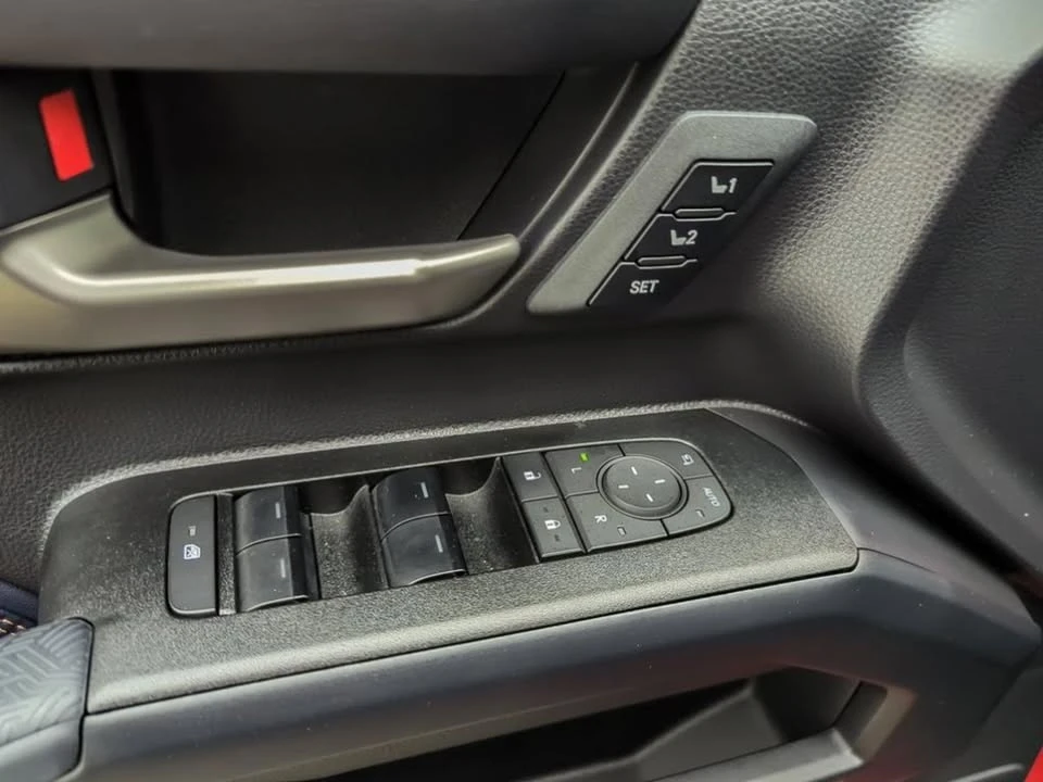 2026 Toyota 4Runner 6th Gen - Image 17 of 20