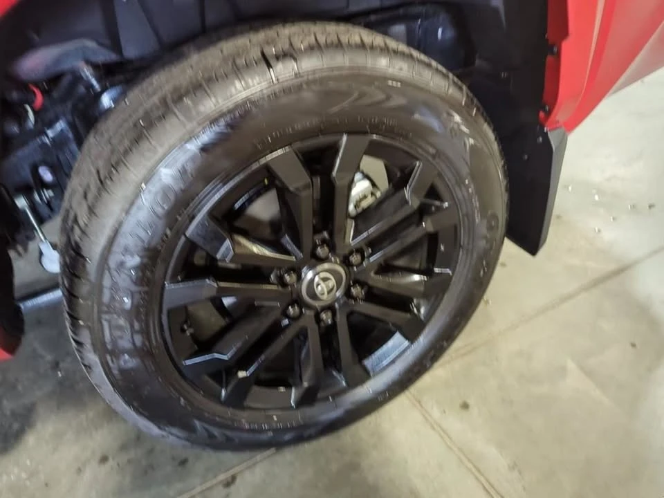 2026 Toyota 4Runner 6th Gen - Image 6 of 20