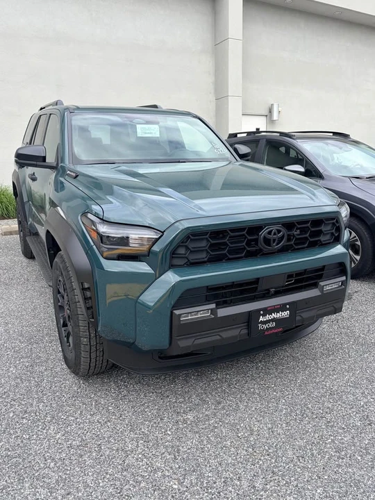 2026 Toyota 4Runner 6th Gen - Image 2 of 9