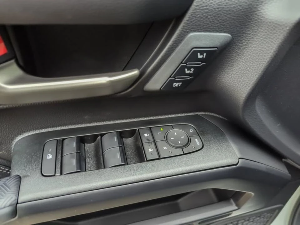 2026 Toyota 4Runner 6th Gen - Image 17 of 20