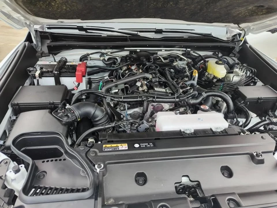2026 Toyota 4Runner 6th Gen - Image 10 of 20