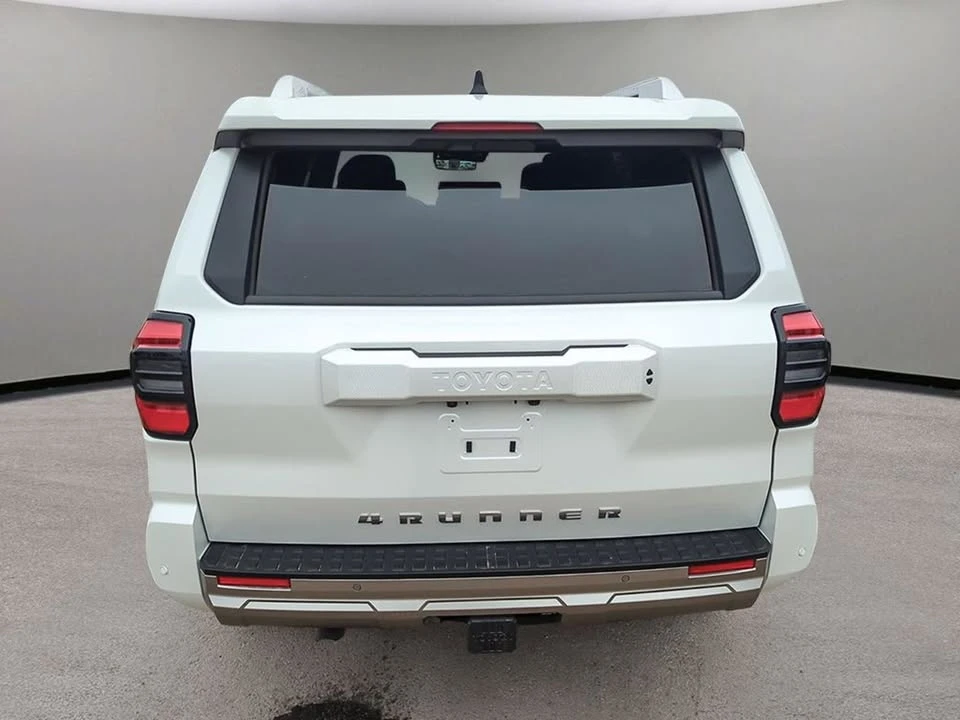 2026 Toyota 4Runner 6th Gen - Image 5 of 20