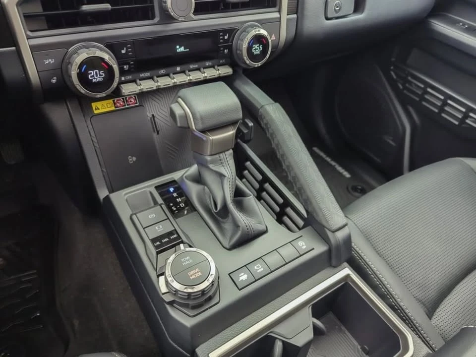 2026 Toyota 4Runner 6th Gen - Image 18 of 20