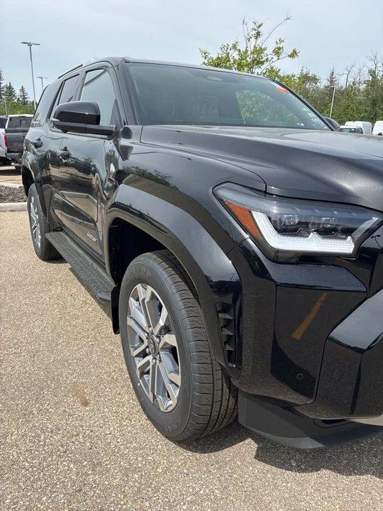2026 Toyota 4Runner 6th Gen - Image 8 of 17