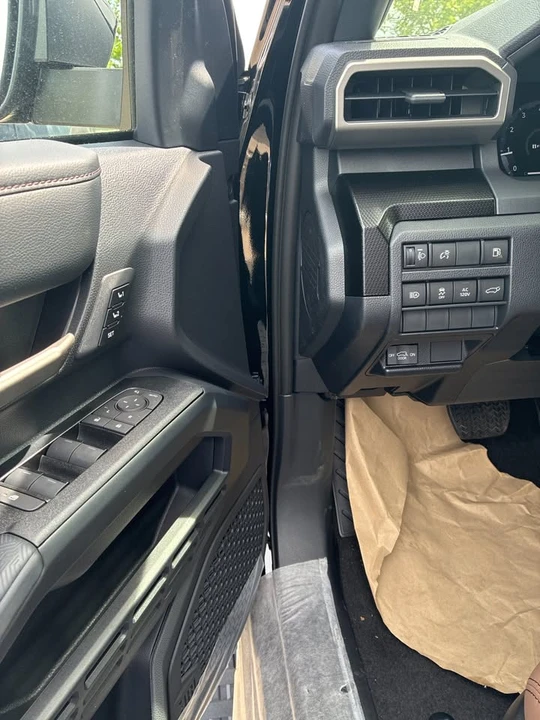 2026 Toyota 4Runner 6th Gen - Image 10 of 17