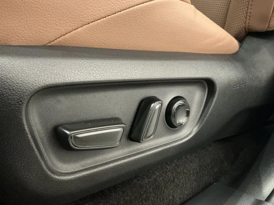 2026 Toyota 4Runner 6th Gen - Image 18 of 20