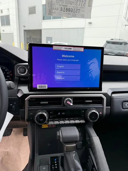 2026 Toyota 4Runner 6th Gen - Image 14 of 19