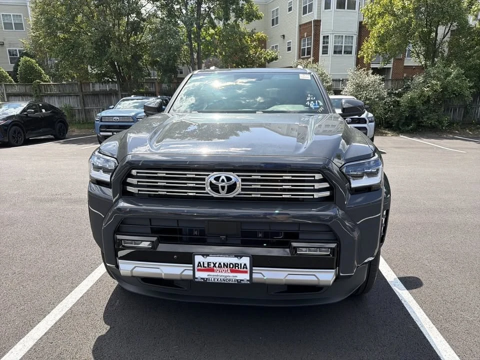 2026 Toyota 4Runner 6th Gen - Image 2 of 20