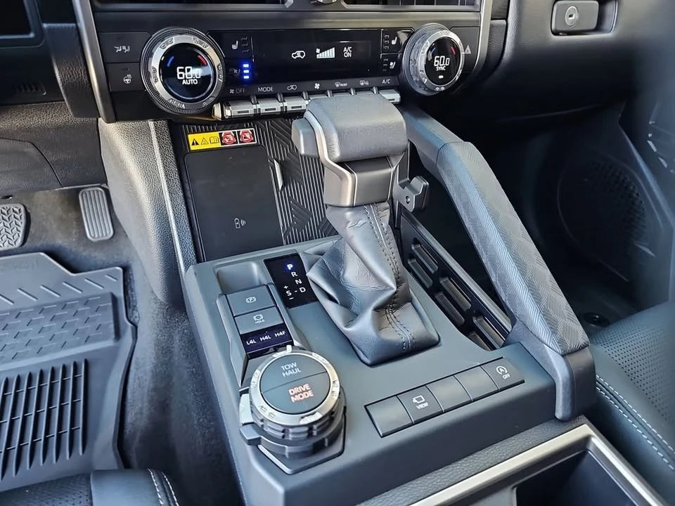 2026 Toyota 4Runner 6th Gen - Image 14 of 19