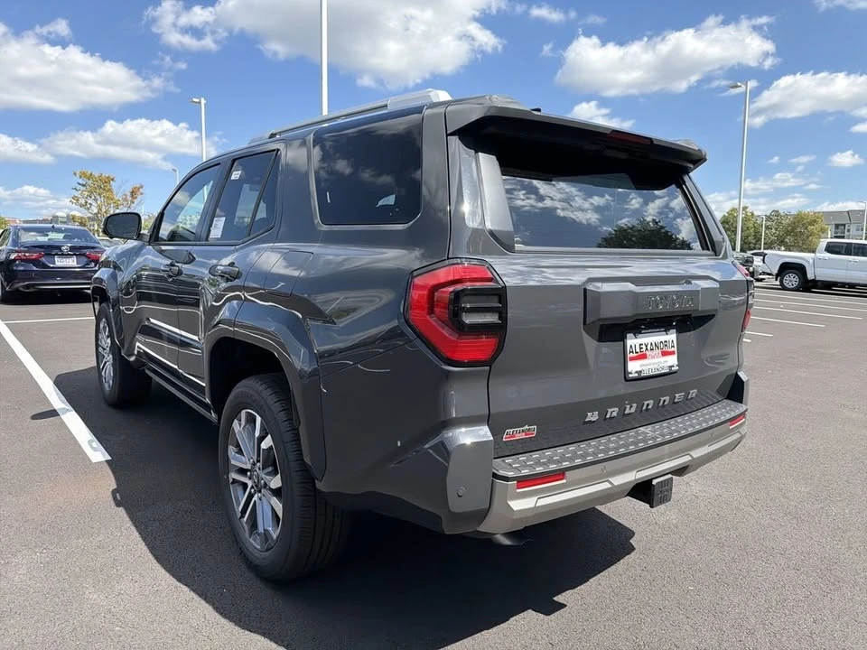 2026 Toyota 4Runner 6th Gen - Image 6 of 20