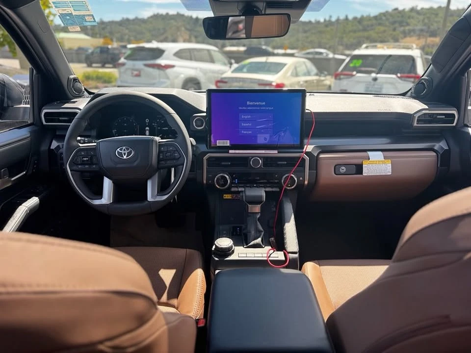 2026 Toyota 4Runner 6th Gen - Image 9 of 12